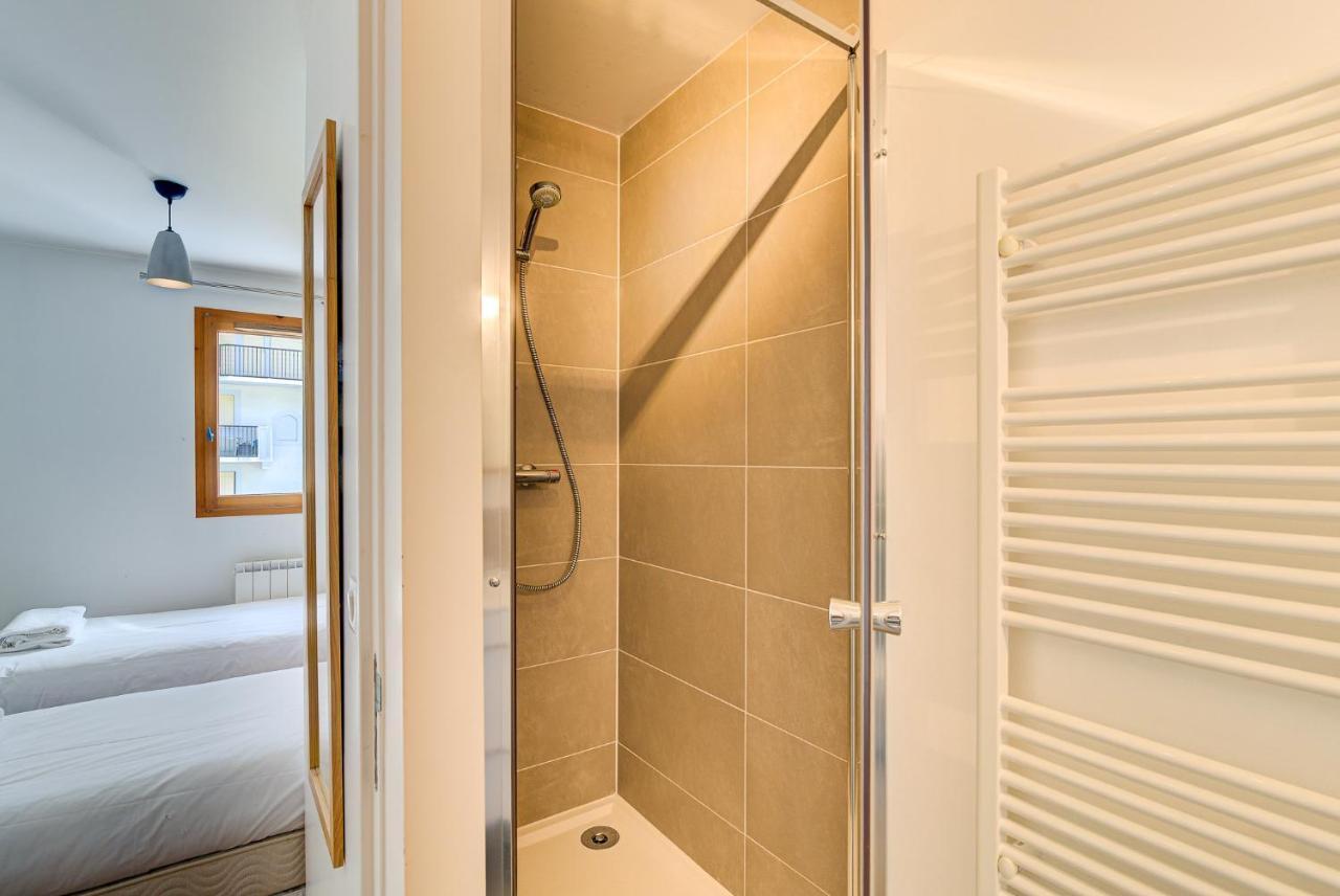 Apartment Fermes Du Montenvers B11 - Alpes Travel - Central Chamonix - Sleeps 4 Exterior foto
